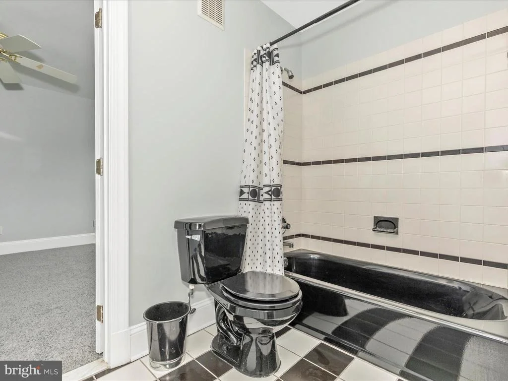 Photo of 17400 RYEFIELD COURT