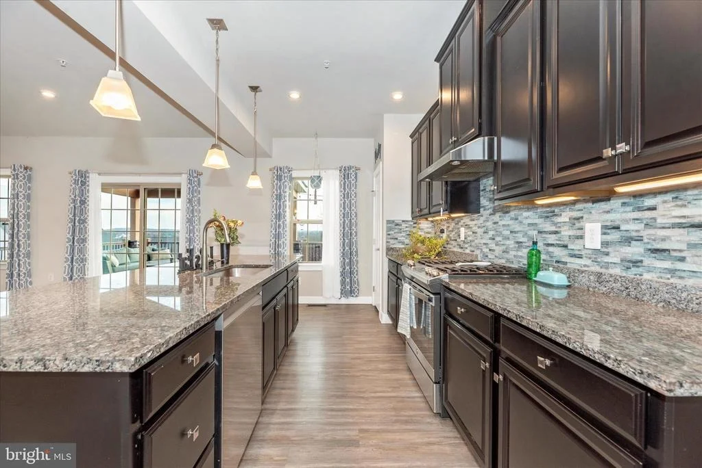 Photo of 7031 EAGLEHEAD DRIVE