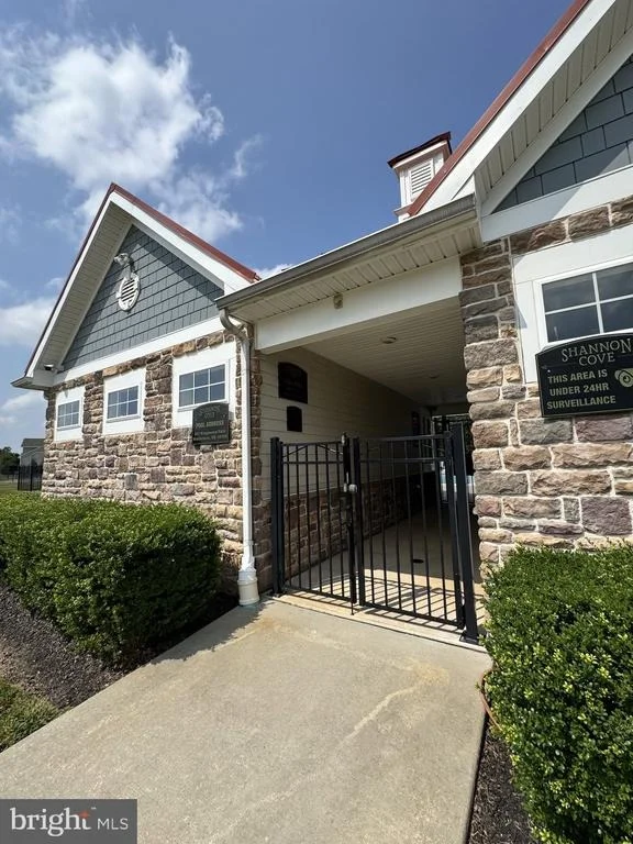 Photo of 1218 PIMPERNELL PATH