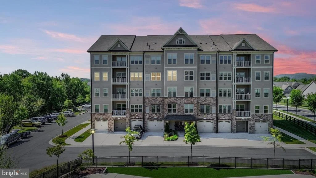Photo of Unit 301 at 3282 PINE NEEDLE CIRCLE
