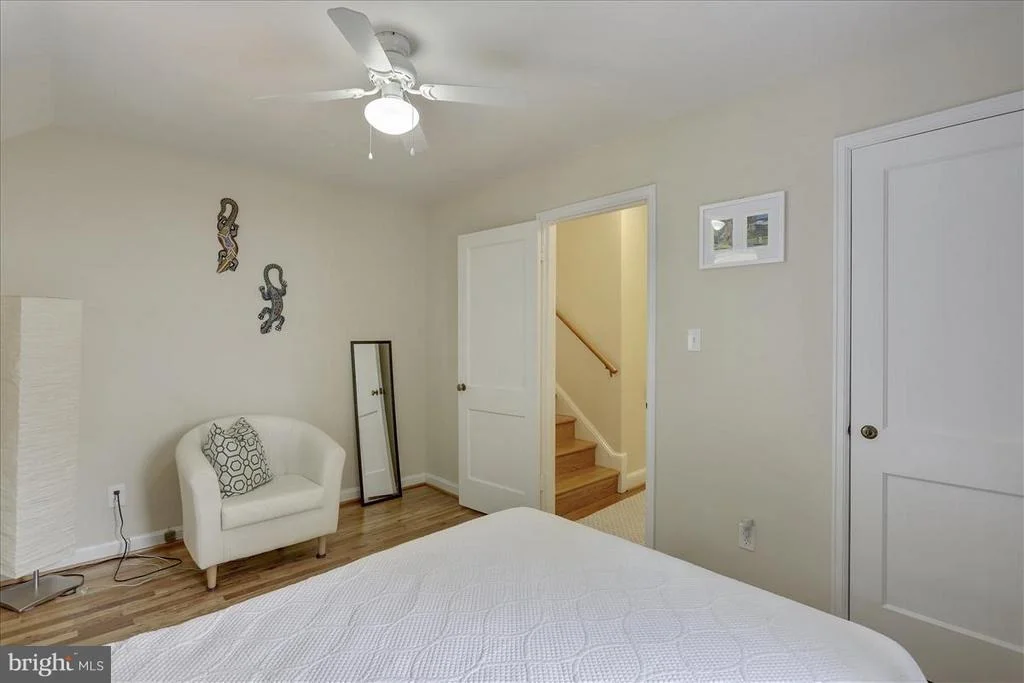 Photo of 1005 DENNIS AVENUE
