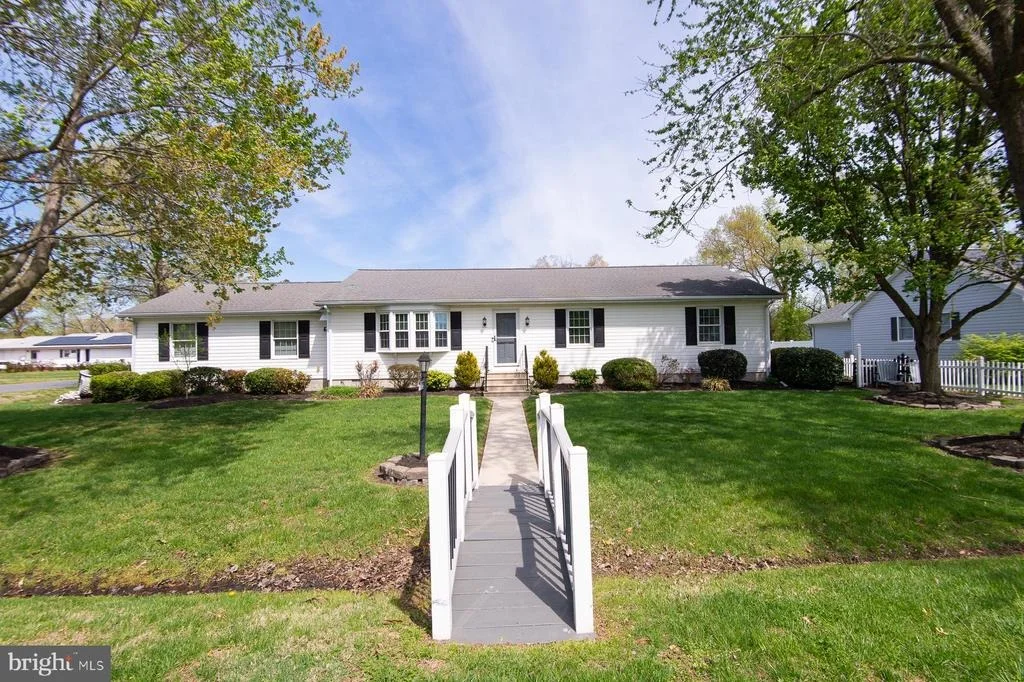 Photo of 19 HOLLY TERRACE
