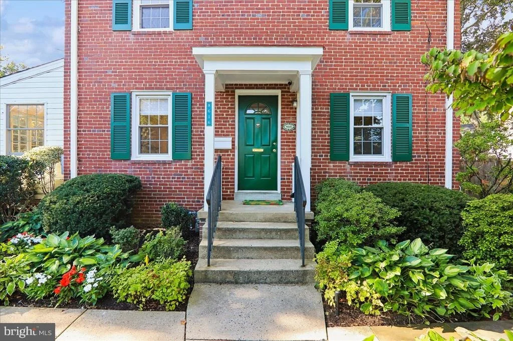 Photo of 8616 LYNBROOK DRIVE
