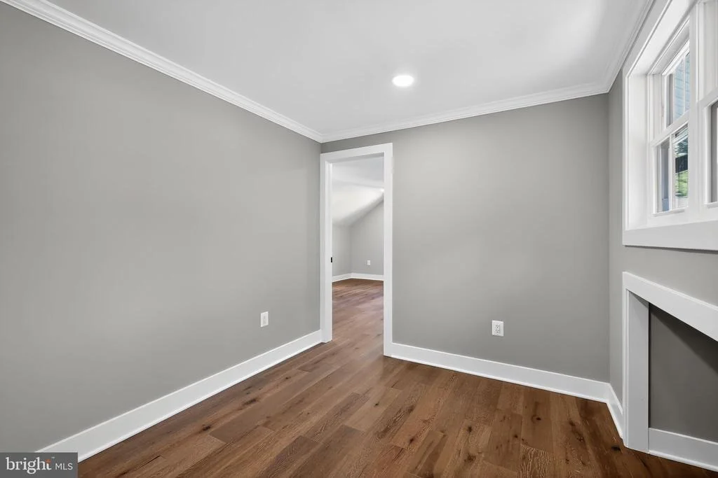 Photo of 1 TUCKER STREET