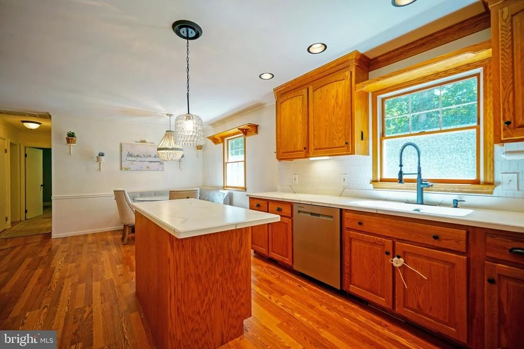 Photo of 101 OAK LANE