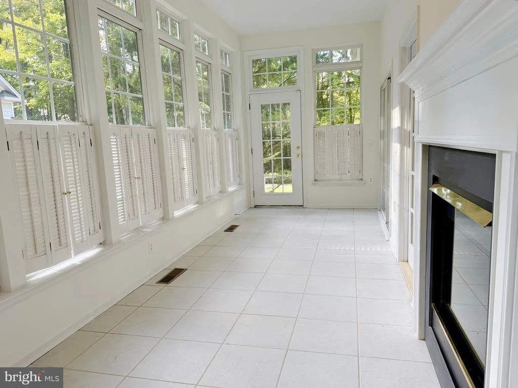 Photo of 1 FREEPORT LANE