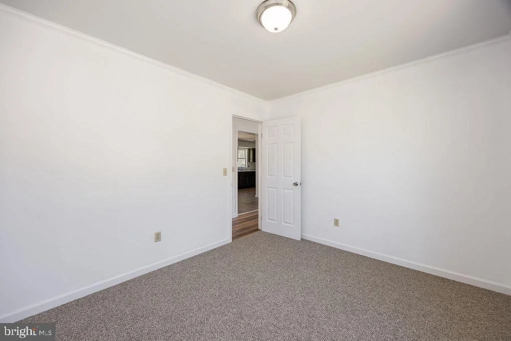 Photo of 813 PRICE ROAD