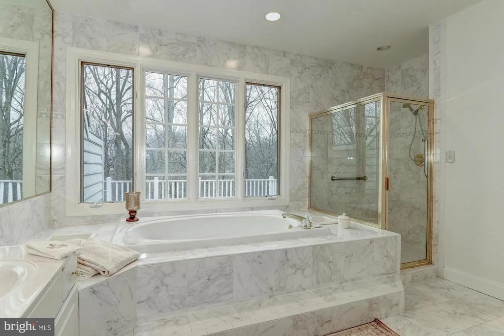 Photo of 11207 POTOMAC CREST DRIVE