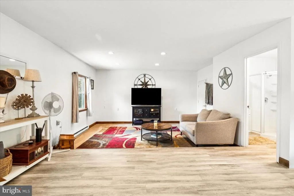 Photo of 11587 LIBERTY OAK DRIVE