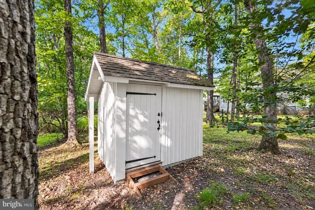 Photo of 222 CREEKSIDE DRIVE
