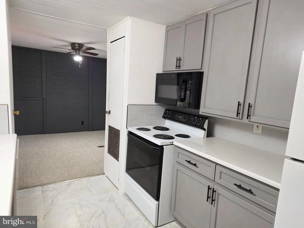 Photo of 5 SUSAN DRIVE