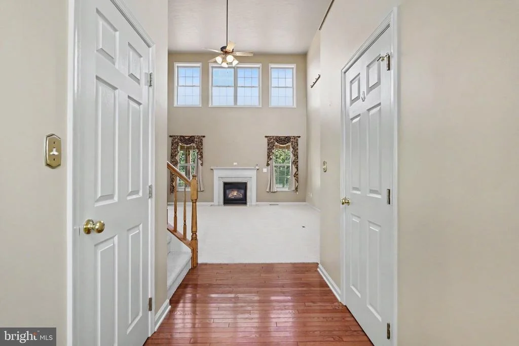 Photo of 12 E SUMMIT DRIVE