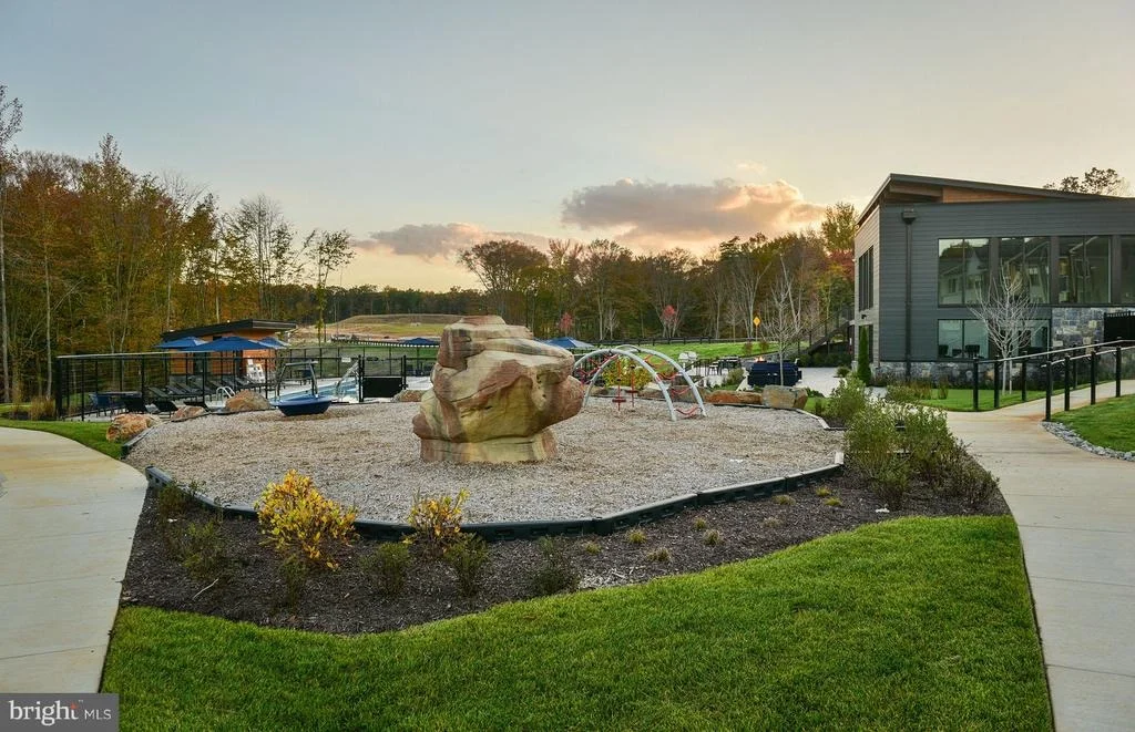 Photo of 708 SHELLBARK LANE