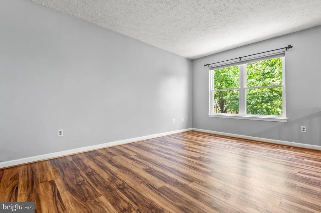 Photo of 3508 RIVER BRIDGE WAY