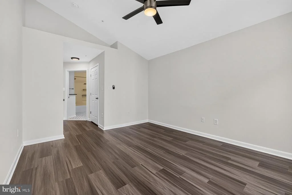 Photo of Unit 3D at 2501 COLERIDGE DRIVE
