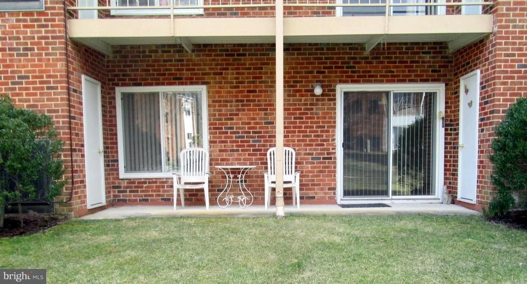 Photo of Unit 111D at 15100 GLADE DRIVE