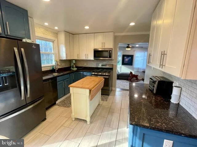 Photo of 7635 HIGHLAND STREET