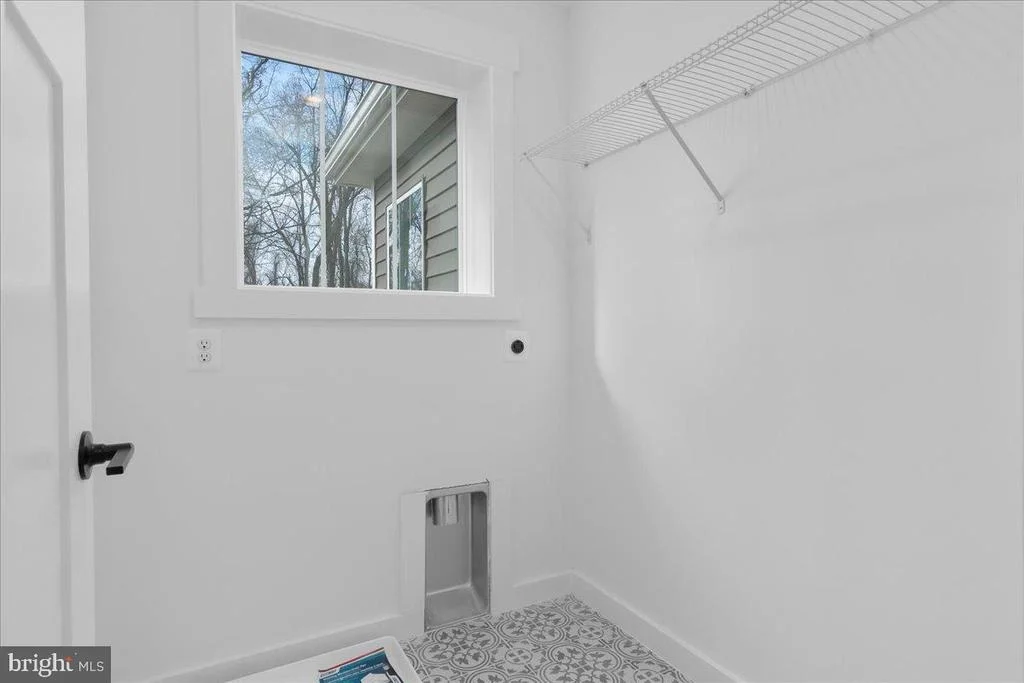 Photo of 5417 REEDER LANE