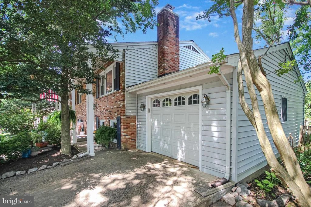 Photo of 7005 GALGATE DRIVE