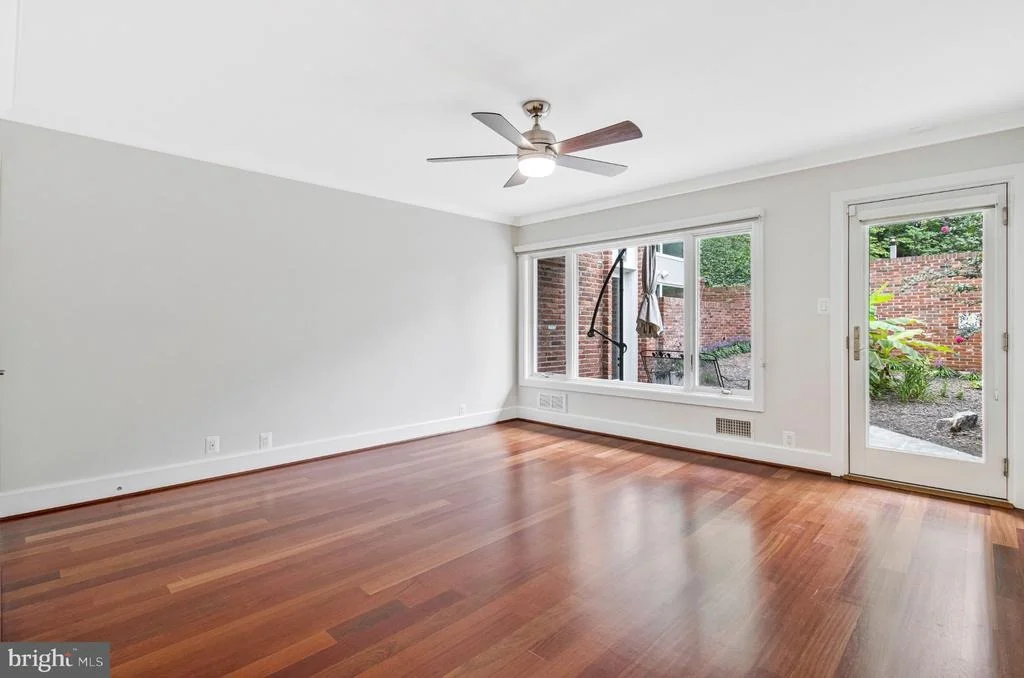 Photo of 1753 ARMY NAVY DRIVE