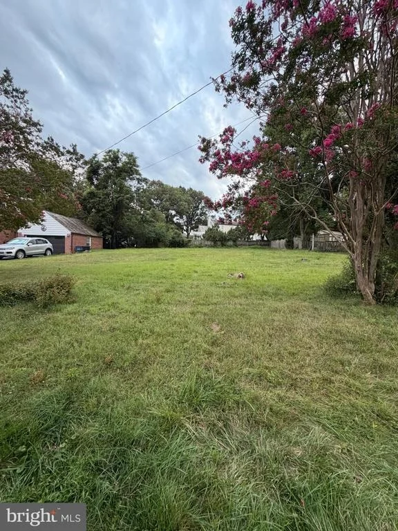 Photo of 10306 NAGLEE ROAD