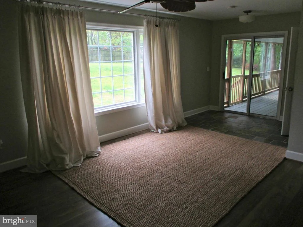 Photo of 907 SAINT EVA LANE