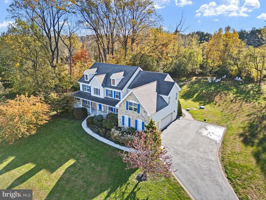 Photo of 116 WATERFALL LANE