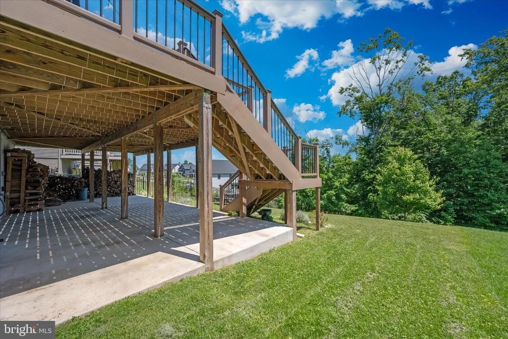 Photo of 7031 EAGLEHEAD DRIVE