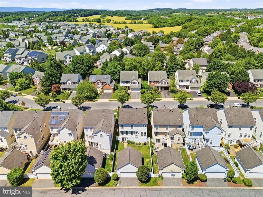 Photo of 9009 BEALLS FARM ROAD
