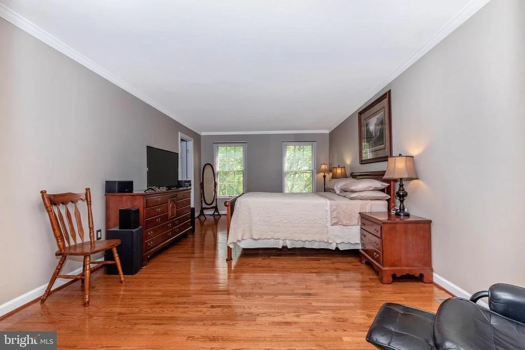 Photo of 19834 FALLING SPRING COURT