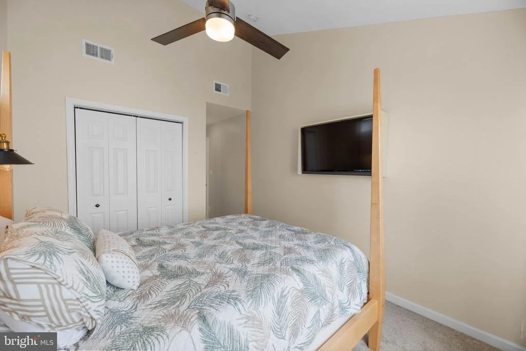 Photo of 3621 BAY DRIVE