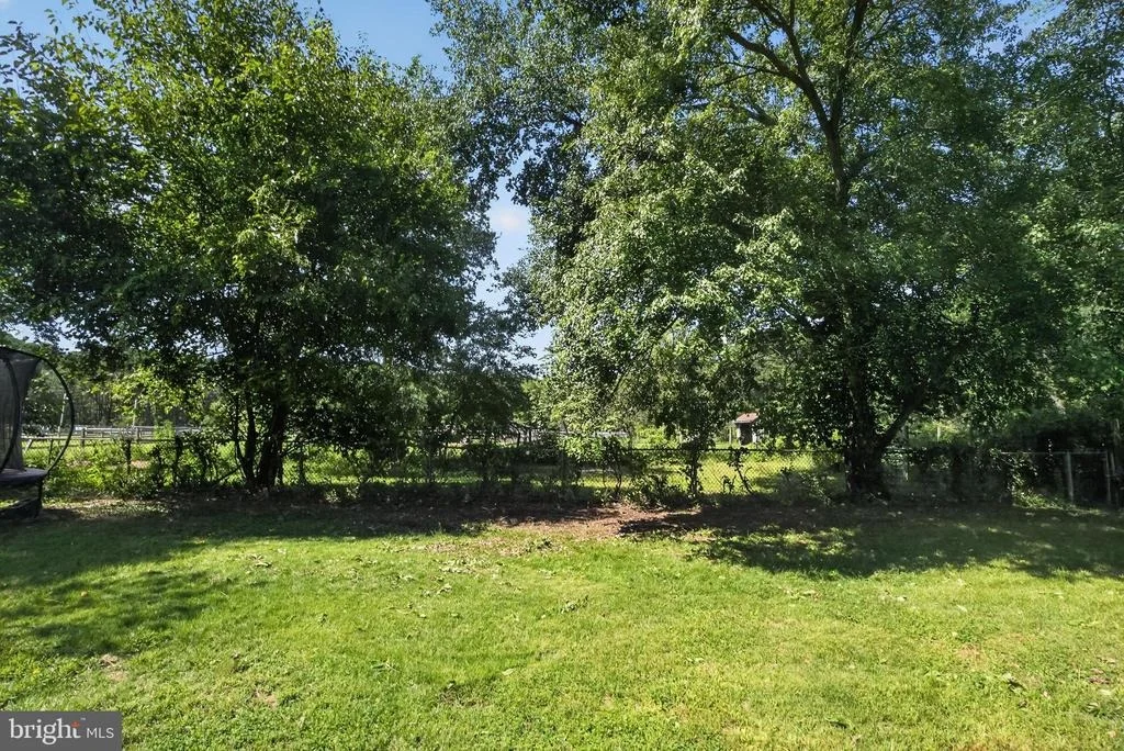 Photo of 10 STAGECOACH ROAD