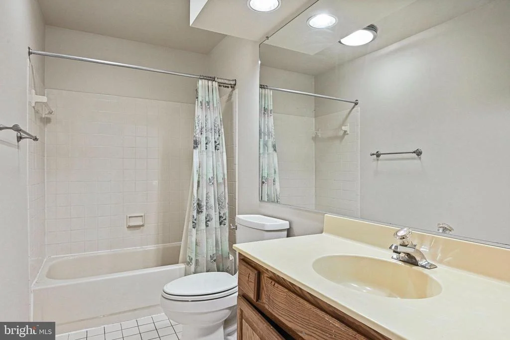 Photo of 1319 SUMMERFIELD DRIVE