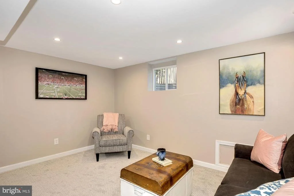 Photo of 6815 REYNARD DRIVE