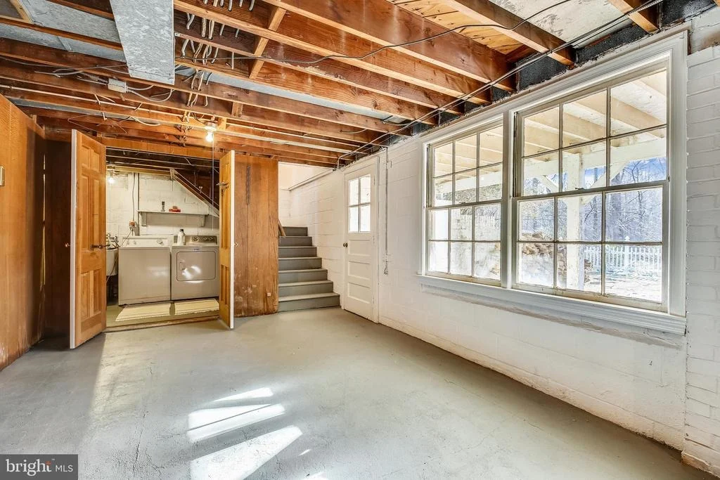 Photo of 1113 ASHLAND DRIVE