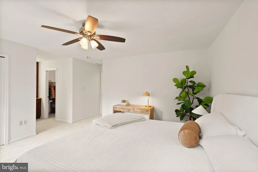 Photo of 8906 TAILCOAT COURT
