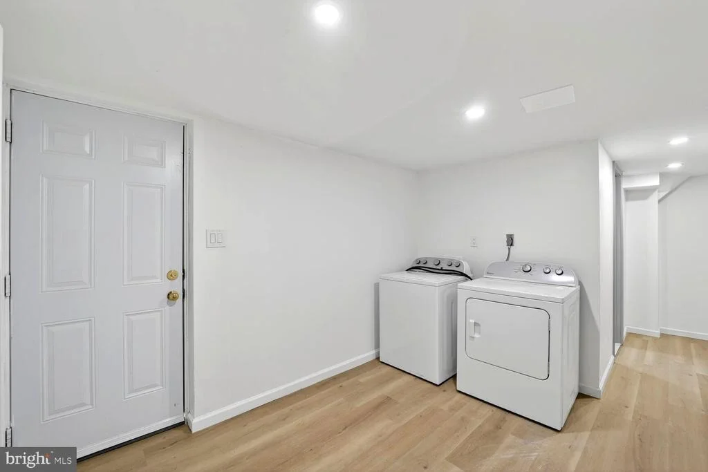 Photo of 5604 DUNDALK DRIVE