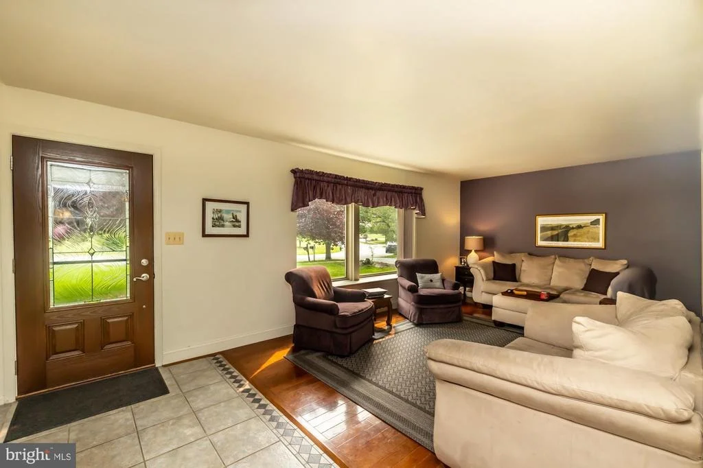Photo of 820 BEZEL ROAD