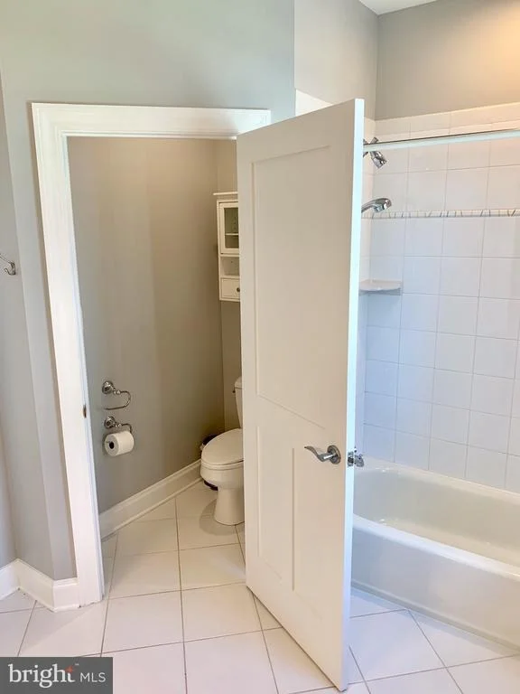 Photo of 3539 BAY DRIVE