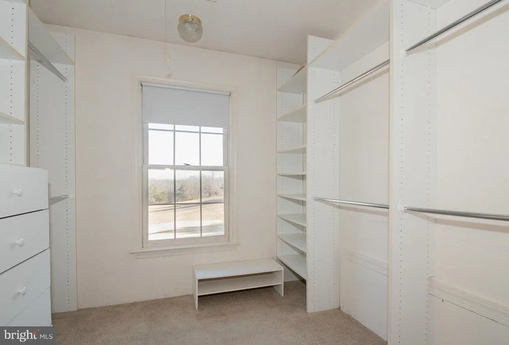Photo of 9417 THORNEDIKE DRIVE