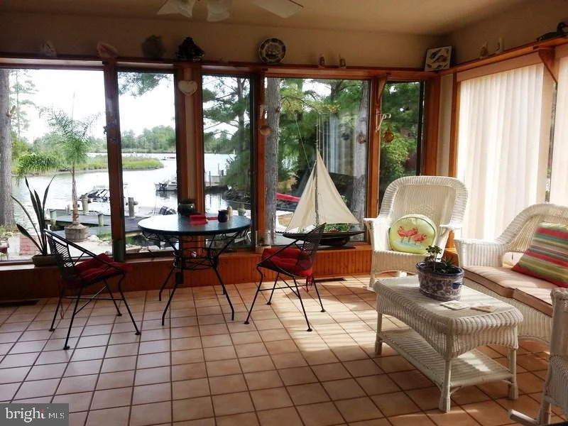 Photo of 5768 DOCKSIDE LANE