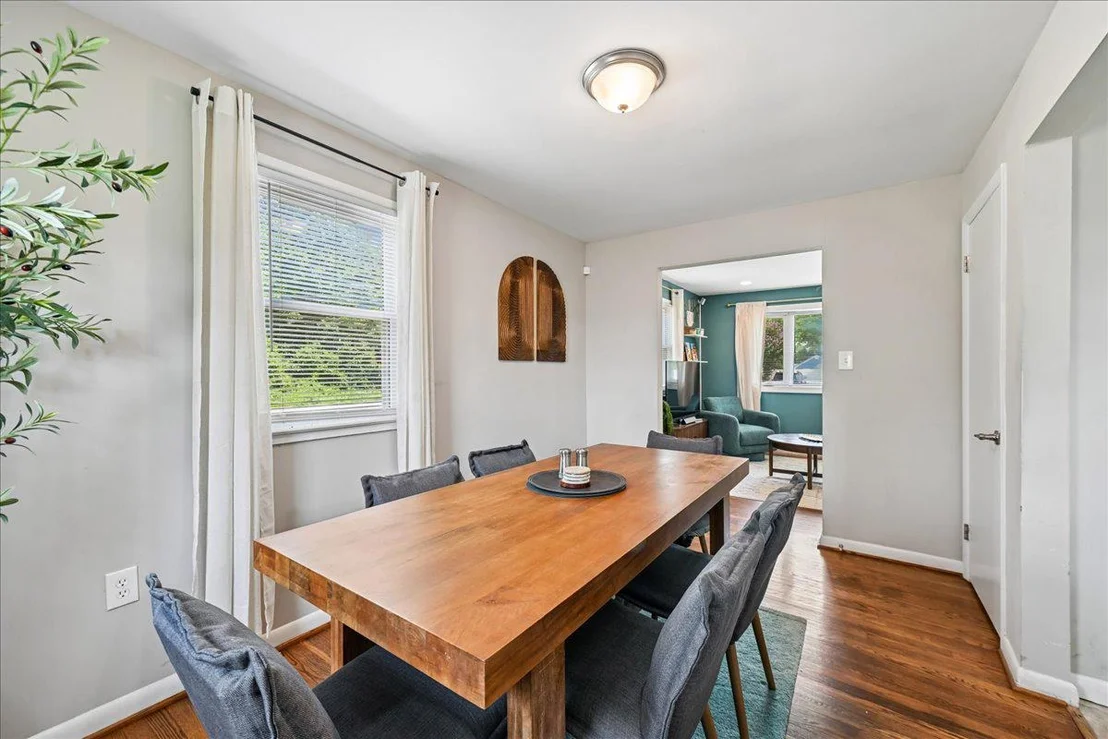 Photo of 8901 TOWNSEND LANE