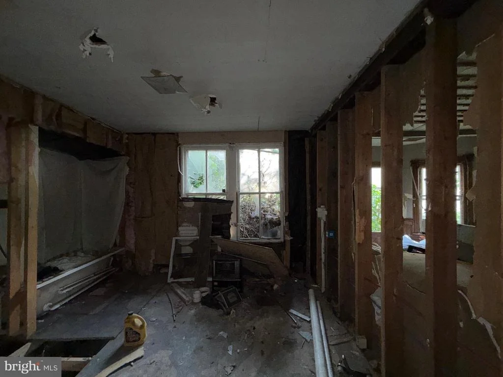 Photo of 87 DOUGLAS AVENUE