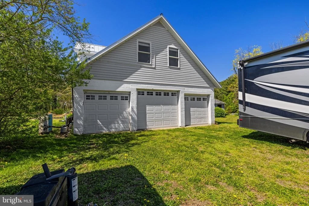 Photo of 4809 COLES POINT ROAD