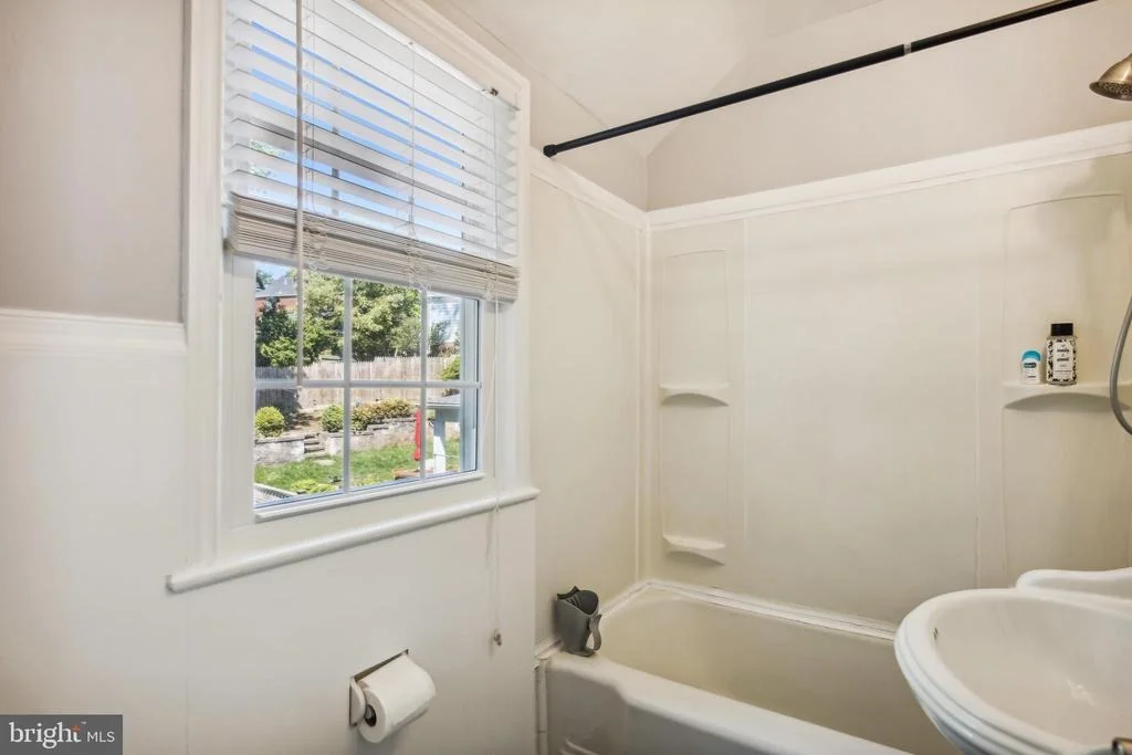 Photo of 10130 BROOKMOOR DRIVE