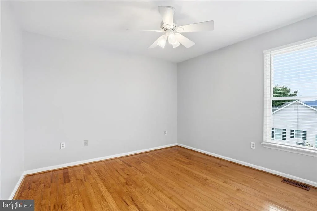 Photo of 118 MANDA DRIVE
