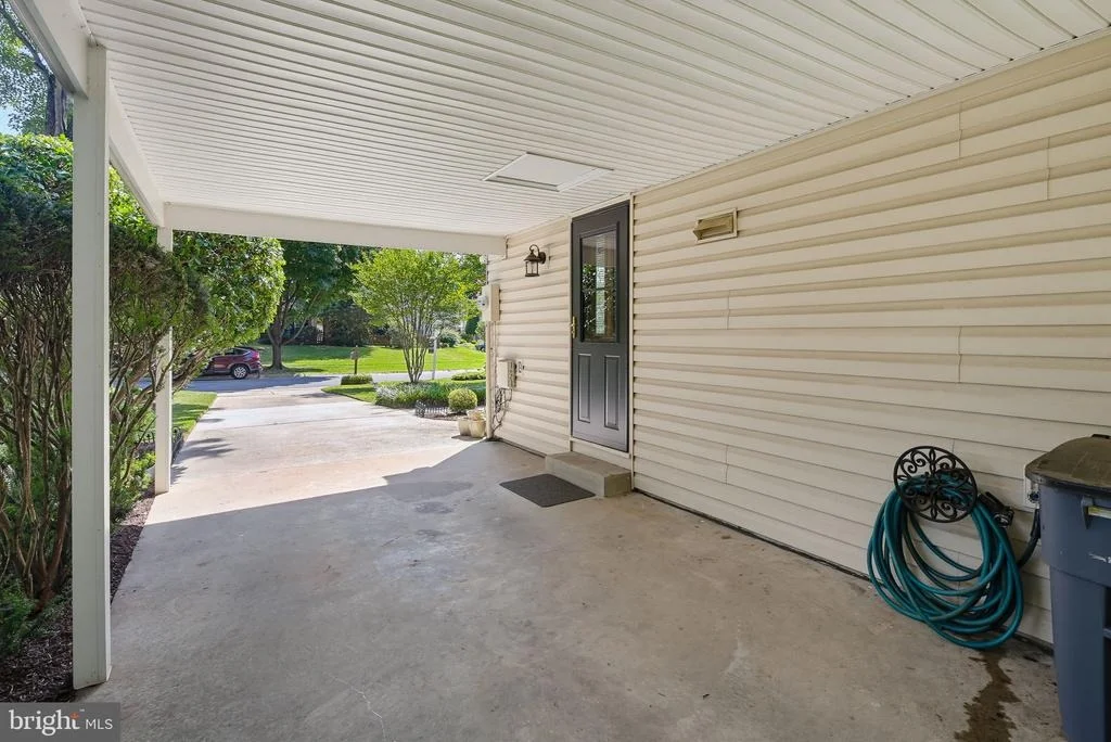 Photo of 1548 WINDING WAYE LANE