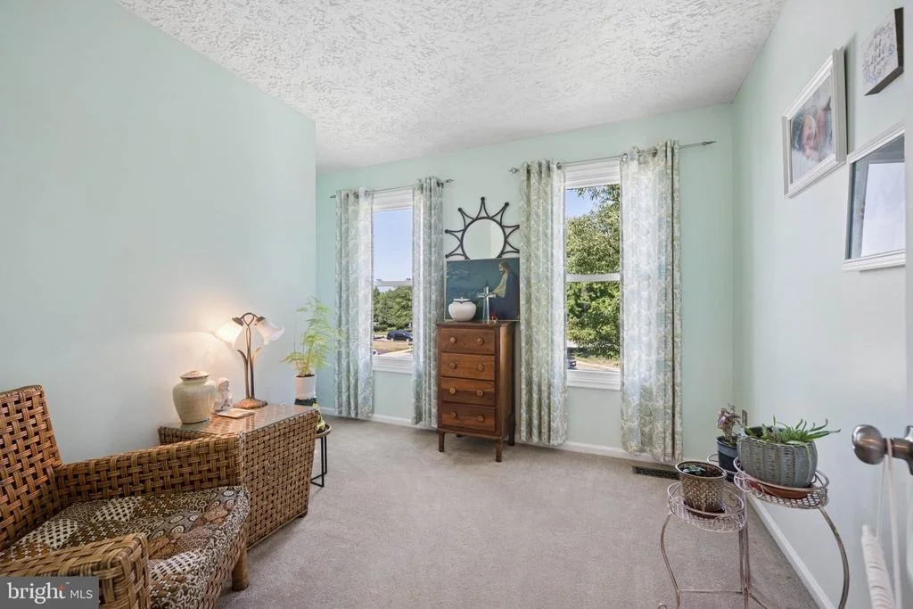 Photo of 6305 DERBY CIRCLE