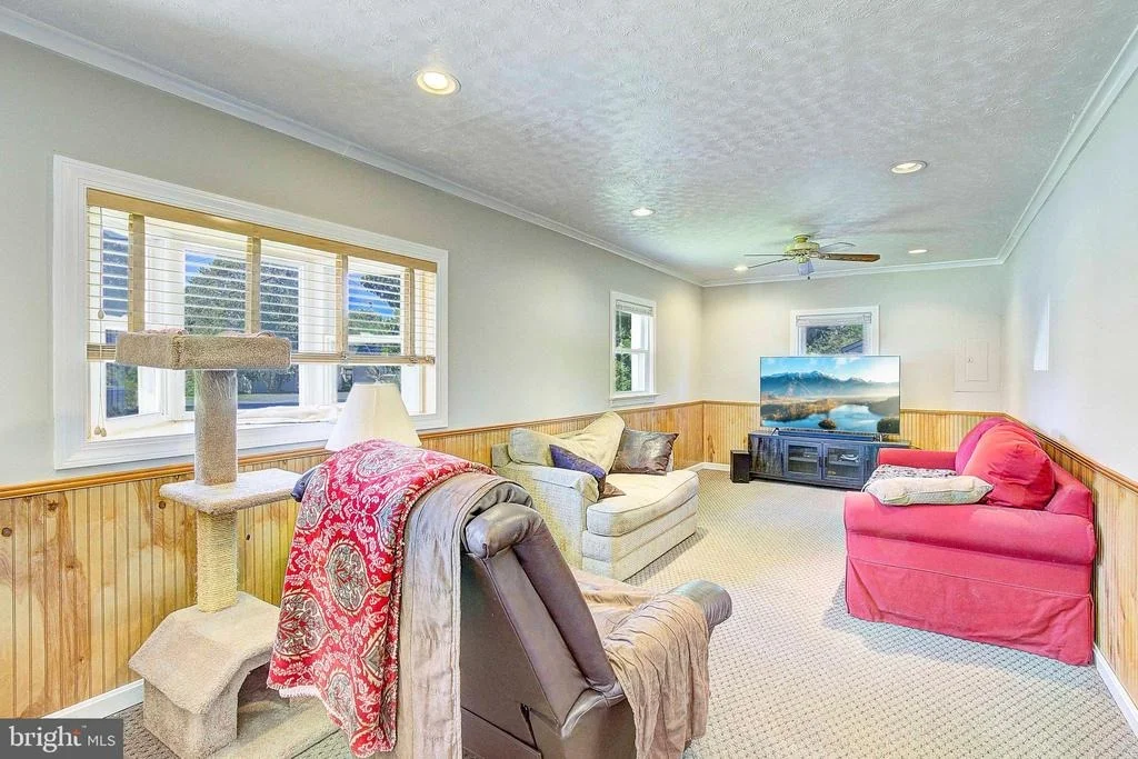 Photo of 706 KINGFISHER ROAD