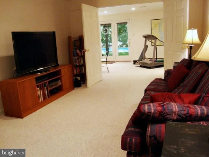 Photo of 43673 SUMMERWOOD CIRCLE